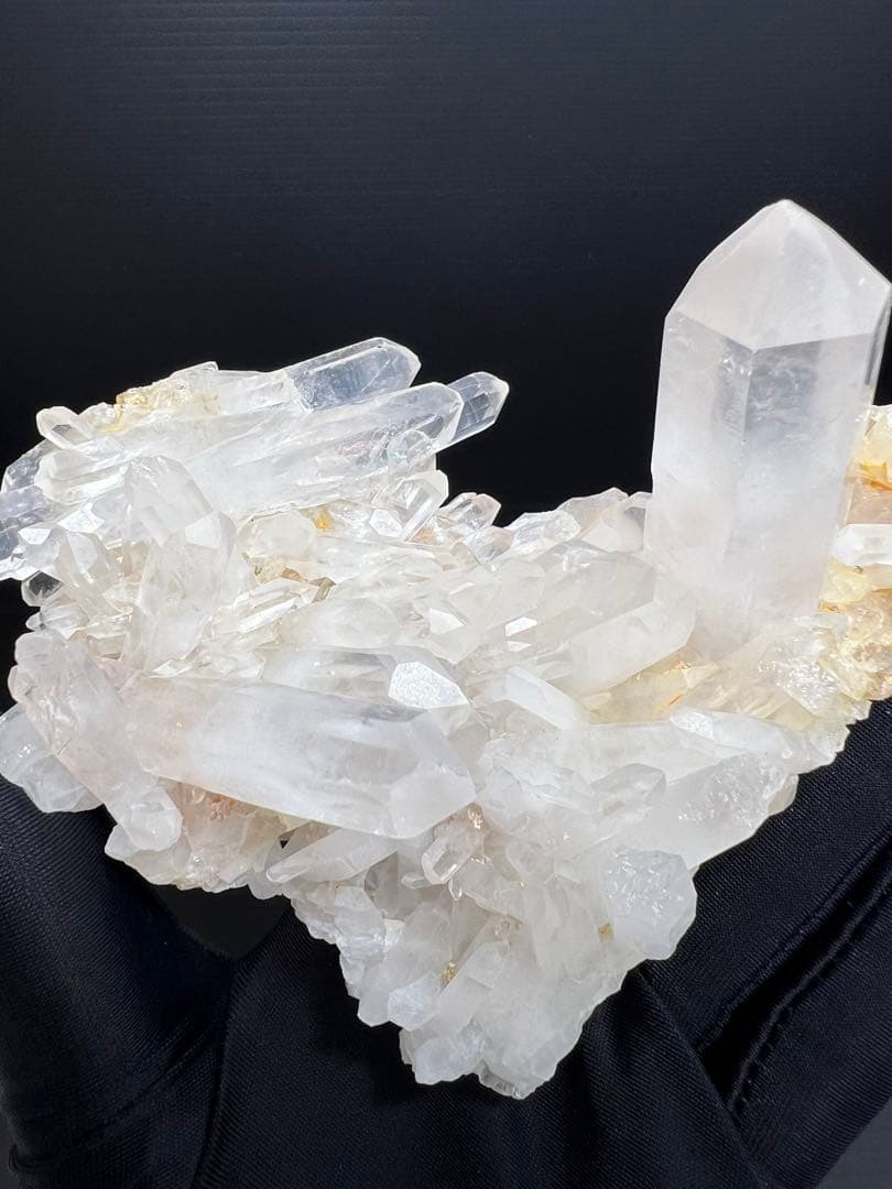 429 マダガスカル産水晶クラスター