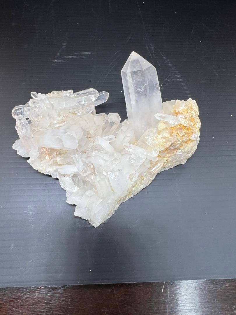 429 マダガスカル産水晶クラスター