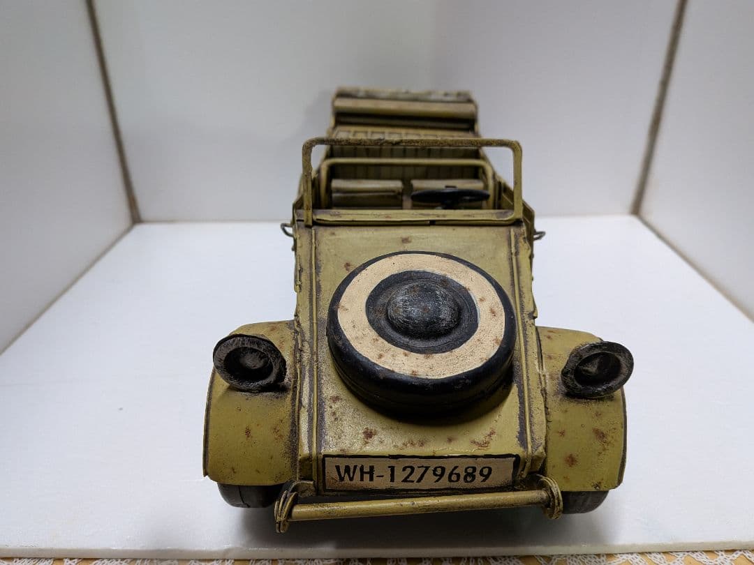 ブリキのジープ　2台