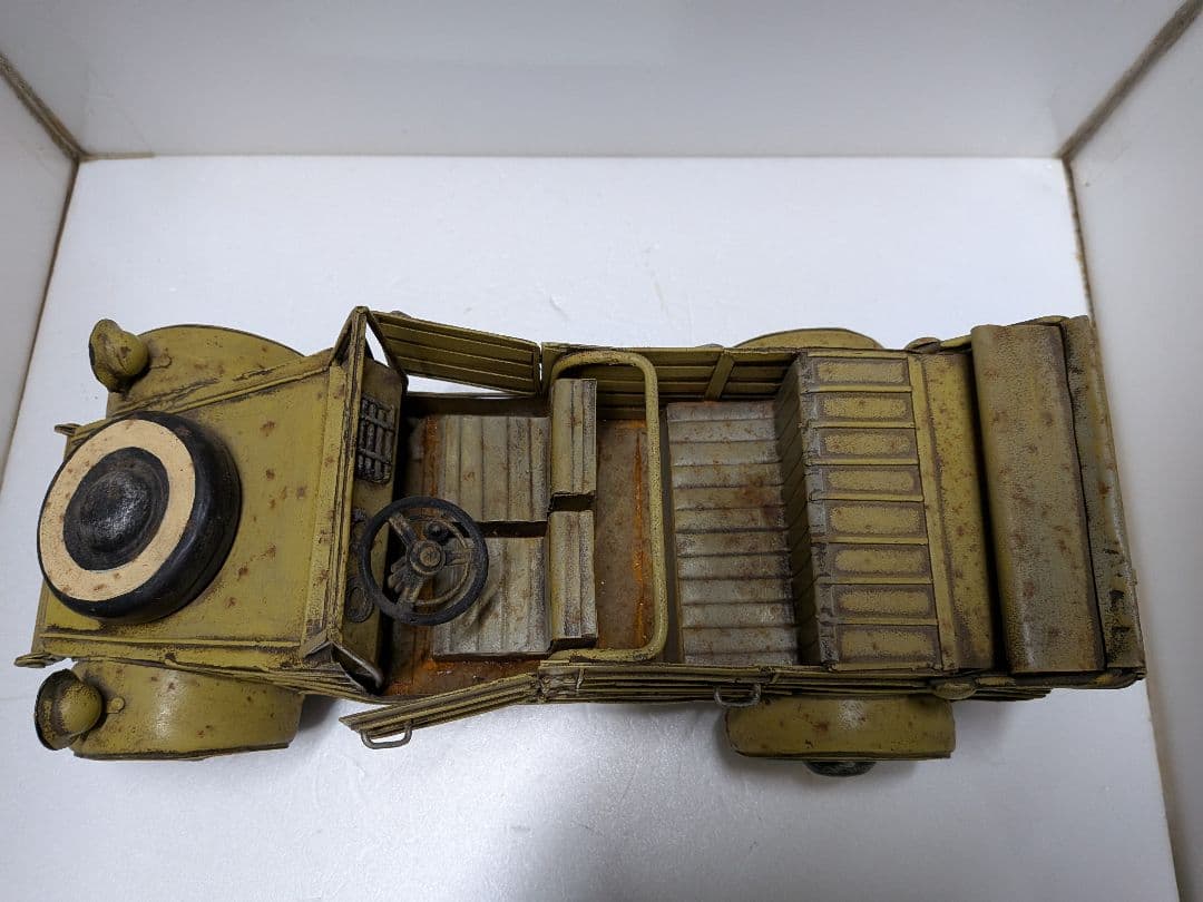 ブリキのジープ　2台