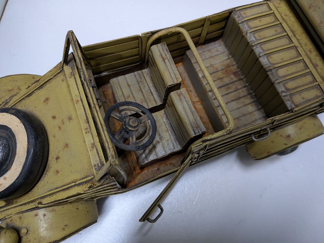 ブリキのジープ　2台