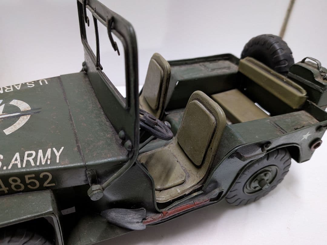 ブリキのジープ　2台