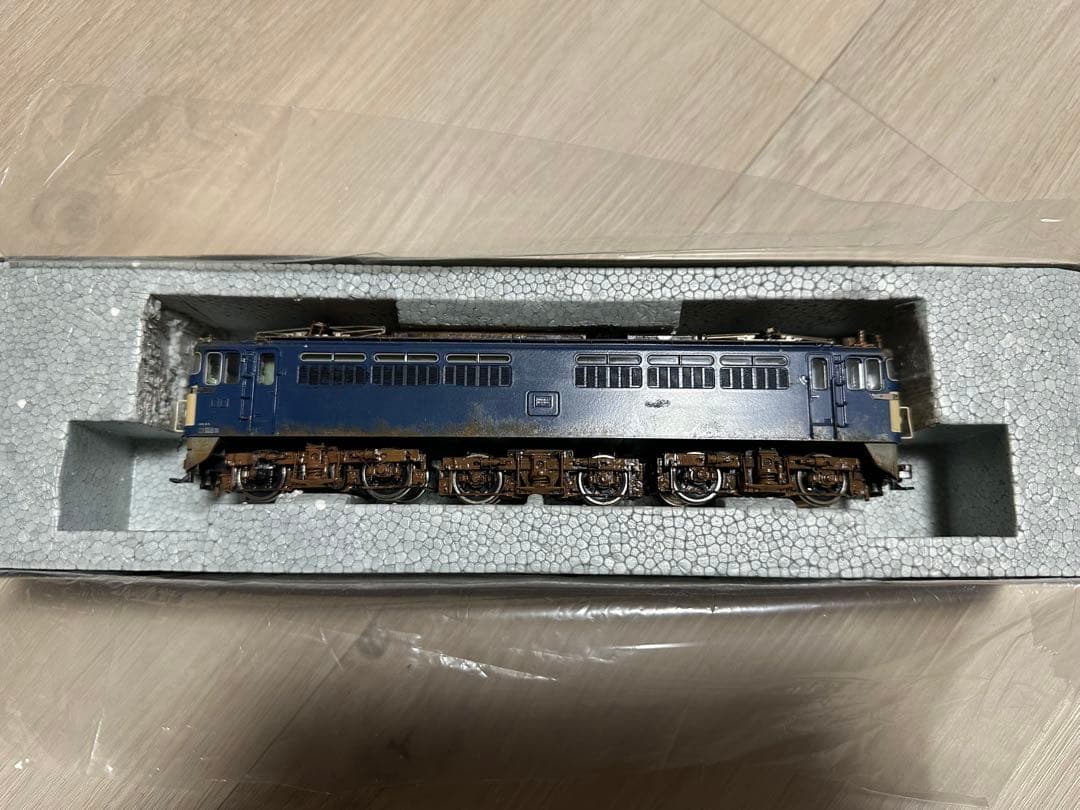 KATO HOゲージ　EF65 0番台　一般色　1-304 鉄道模型電気機関車