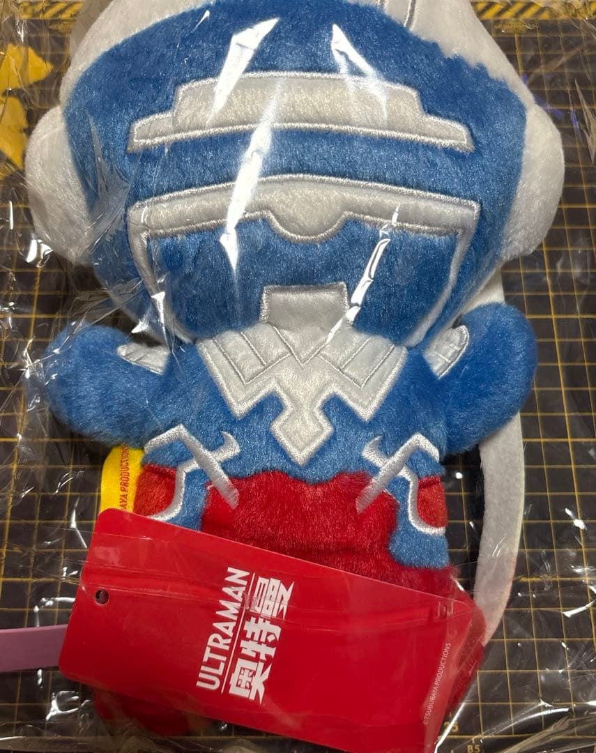 海外公式品　ウルトラマンゼロ　M78　ぬいぐるみ　25cm タグ付