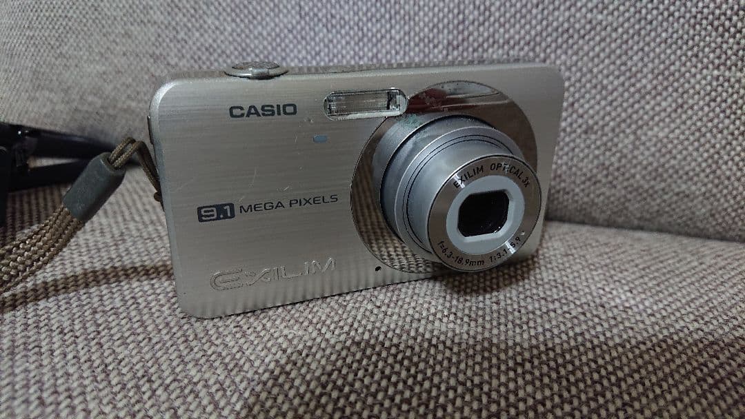 カシオEXILIM デジカメ EX -Z85