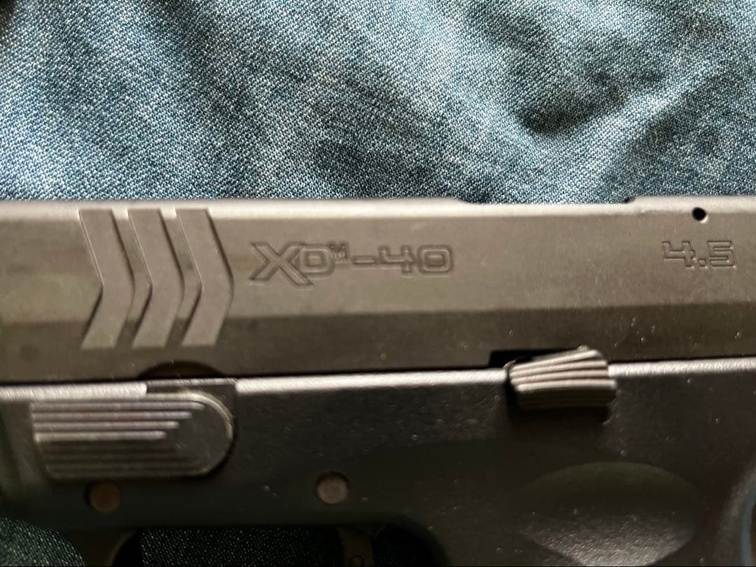 マルイXDM 9mm ガスブローバックトイガン マガジン4本 おまけ付き❗️