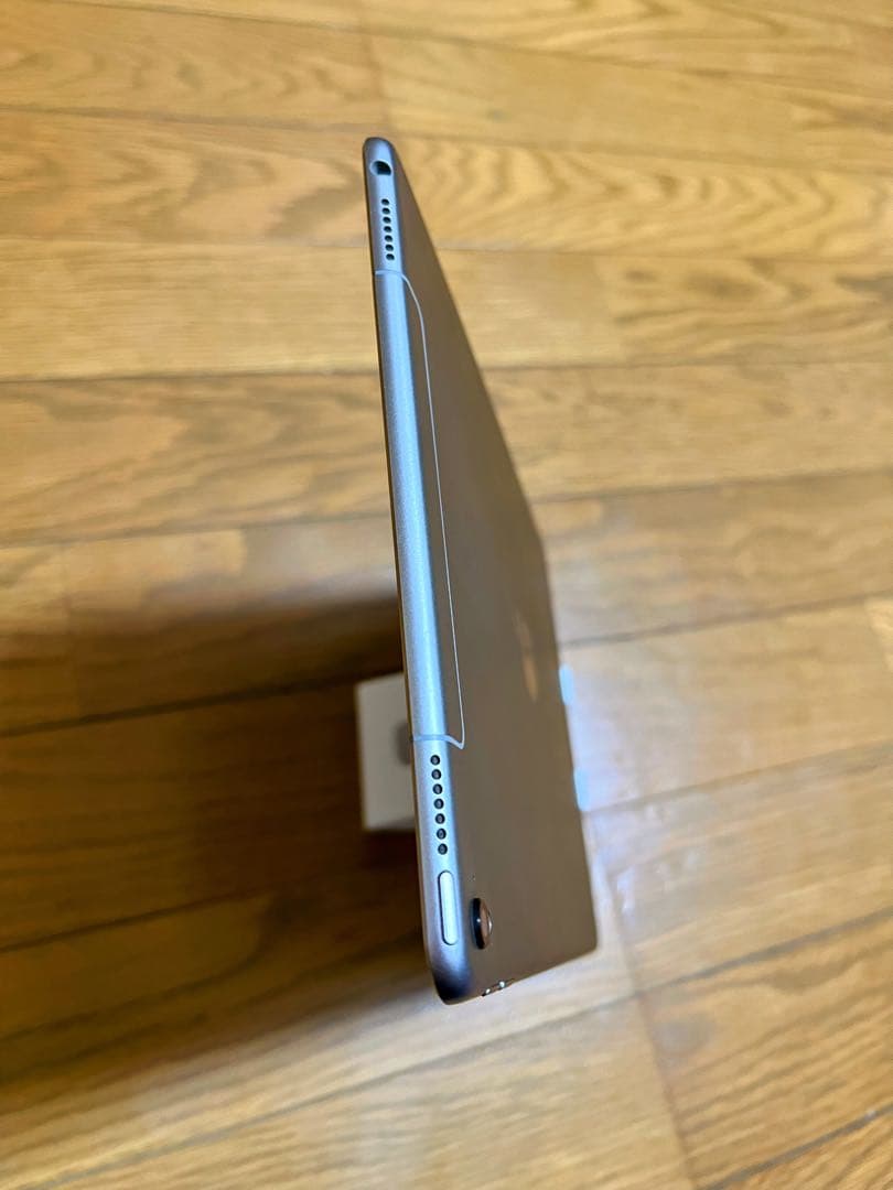 iPad Pro 9.7インチ Cellular+ Wi-Fiモデル 128GB