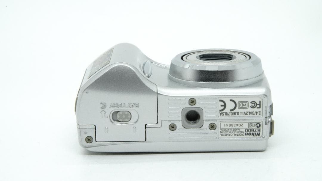 【W2282】 Nikon COOLPIX 7600 ニコン クールピクス