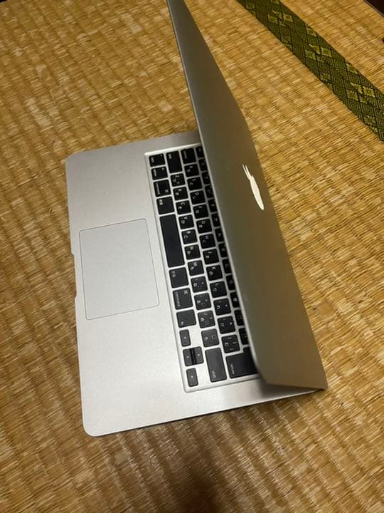 MacBook本体 Apple MacBookAir 13inch 4GB 2012