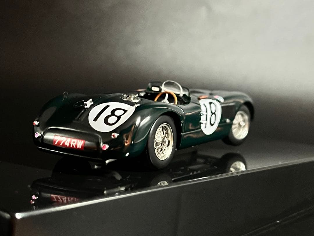AUTOart ジャガー Cタイプ 1/43 ルマン