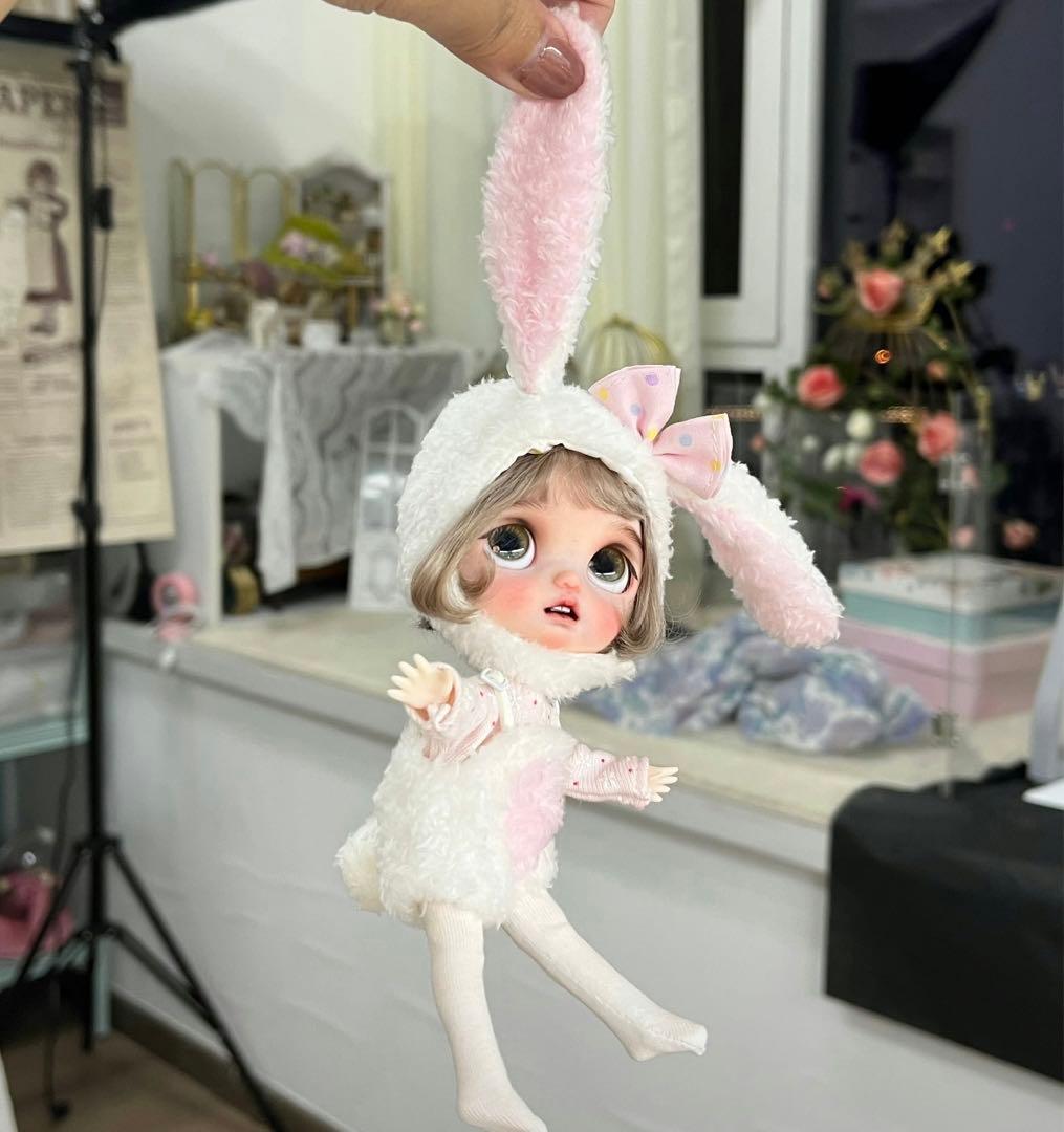 カスタムポップマートブライス  人気海外作家様 かわいい 幼い 天使のような