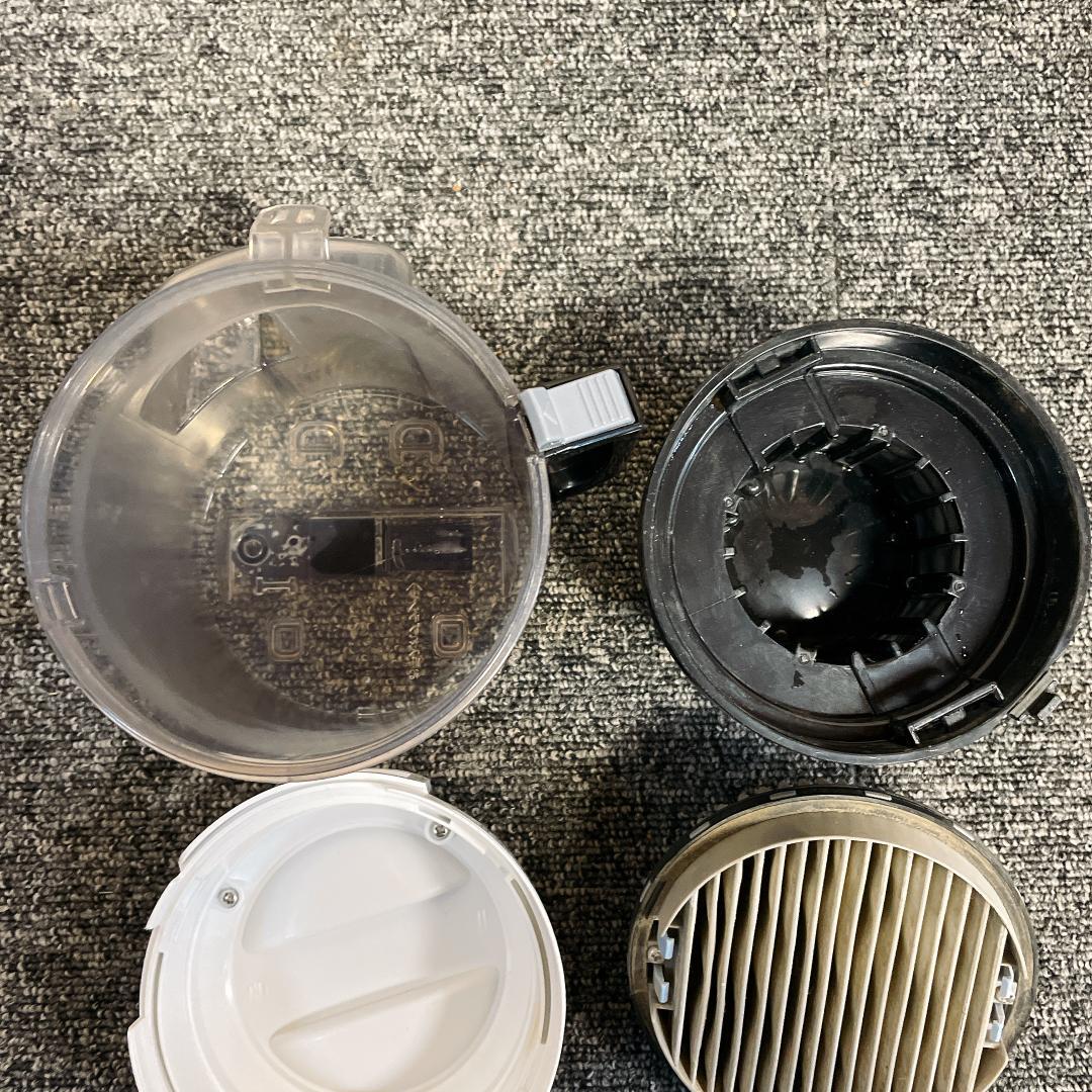 東芝　TOSHIBA 掃除機　VC-CF21A-W ホワイト 22年製