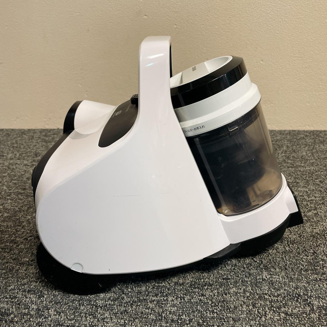 東芝　TOSHIBA 掃除機　VC-CF21A-W ホワイト 22年製