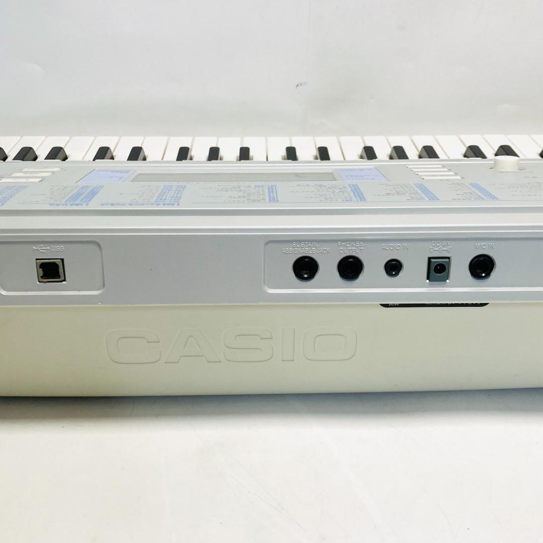 Casio カシオ 光ナビゲーションキーボード LK-207　61鍵盤