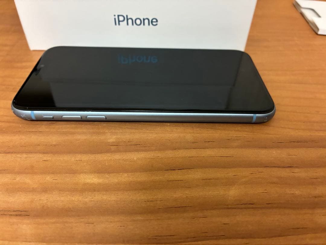 ★ Apple iPhone XR ブルー 本体　64GB ★