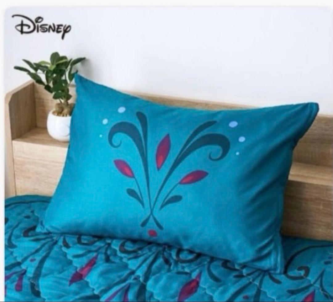 アナ雪　しまむら　布団　敷きパット　枕カバー　アナ　エルサ　4点セット