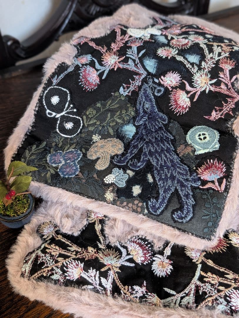 松の内価格❗️《ガレ調Wolf＆flower》古布藍染　PJC　ミナ　ティペット