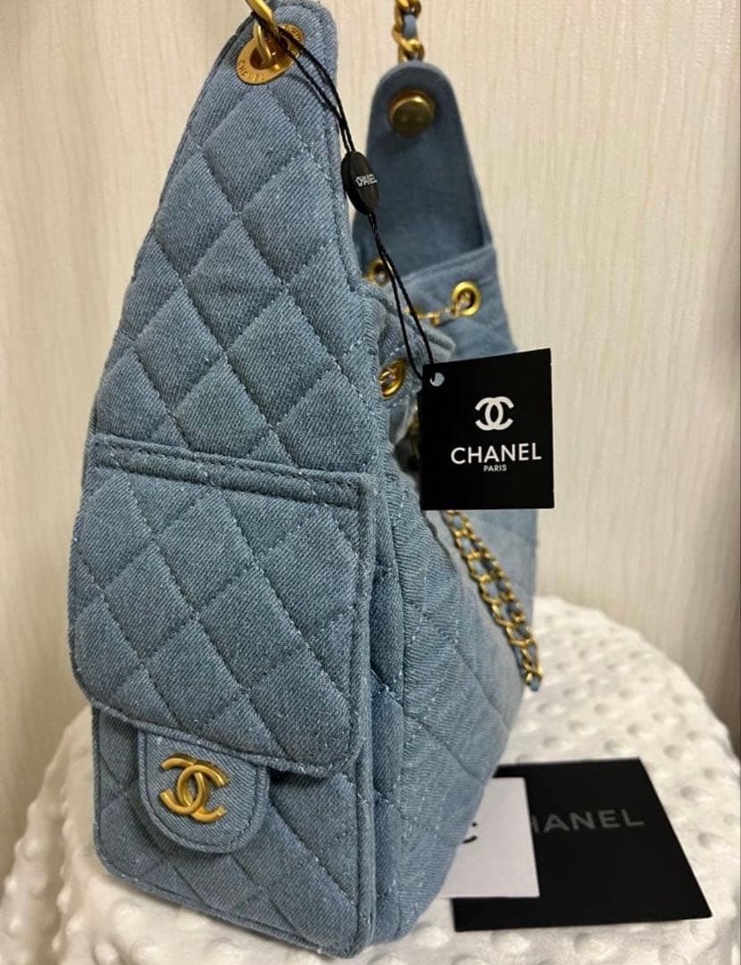 CHANEL ミニウォッシュド デニムショルダーバッグノベルティ