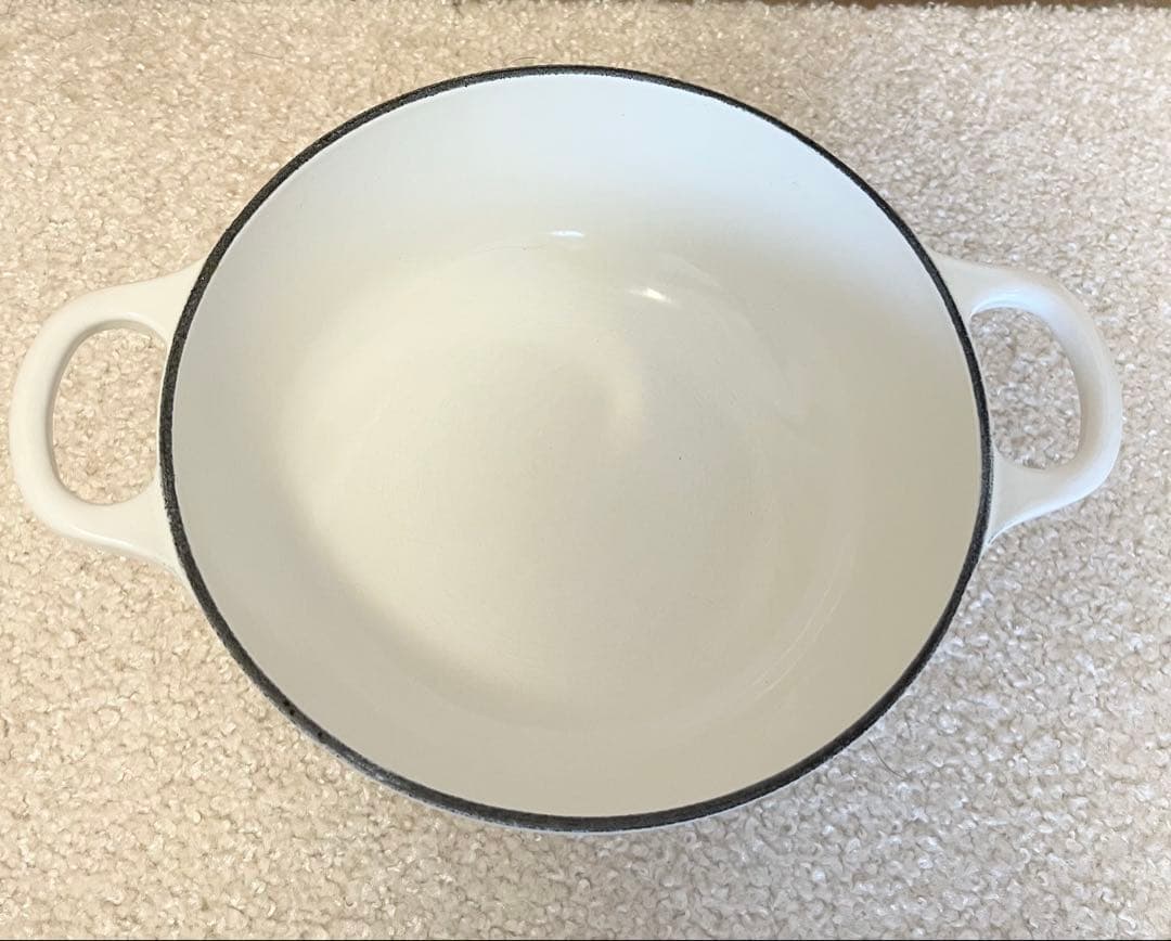 n*i様 ほぼ新品★Le Creuset マルミット18cmホワイト白系 両手鍋