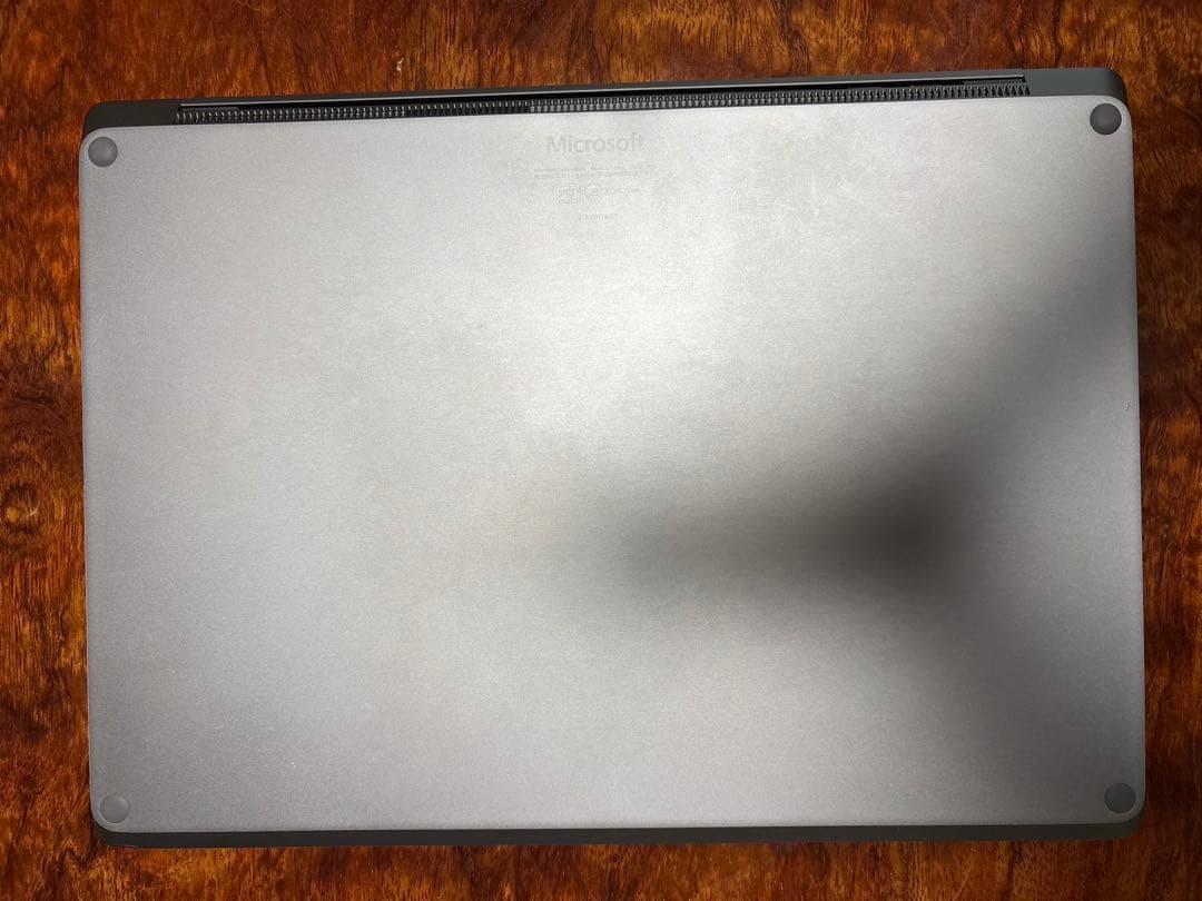 Surface Laptop（Model 1769）　中古