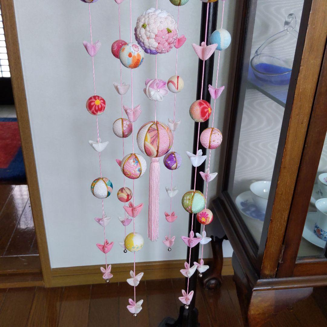 ちりめん細工　お花とまりの下げ飾り(大)　ピンク