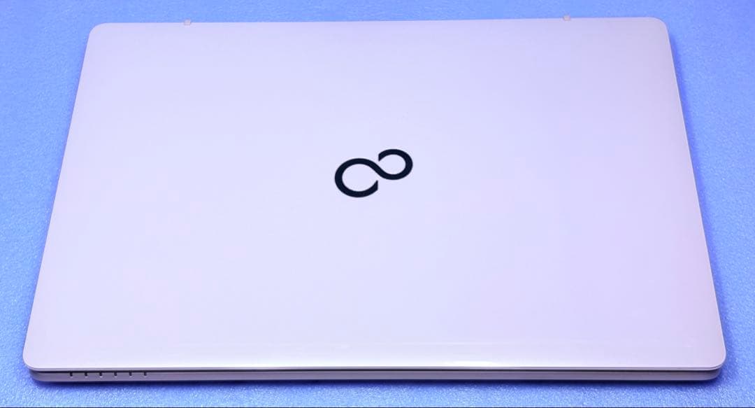 Windows11富士通ノートパソコン 高音質スピーカー搭載SSD &メモリ増強