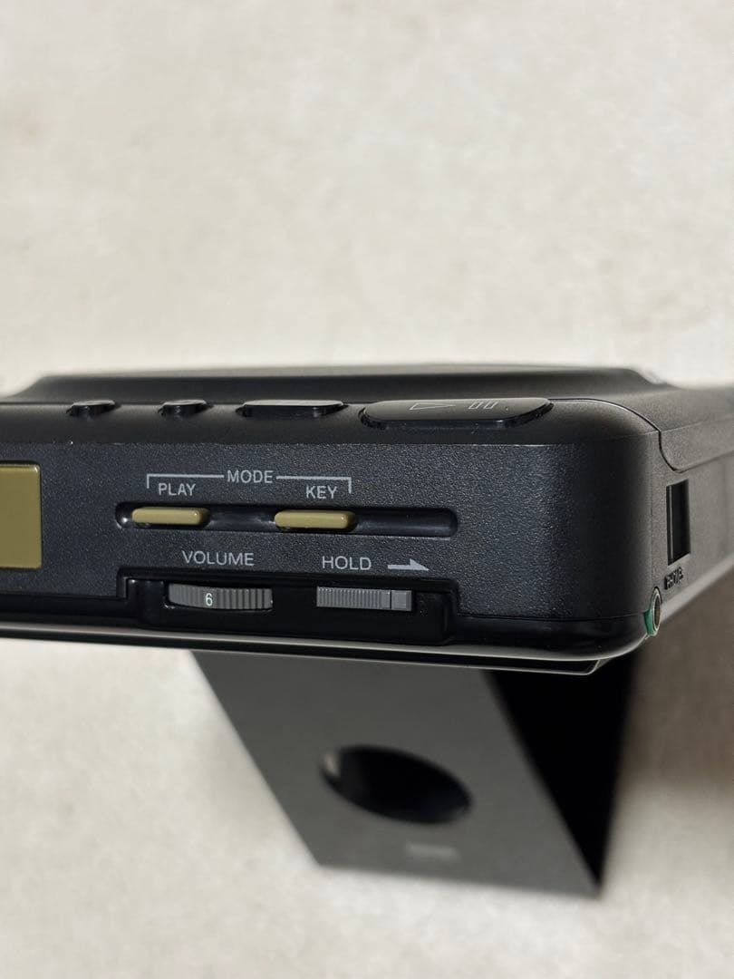 動作確認済　SONY Discman ポータブルCDプレーヤー D-20 日本製