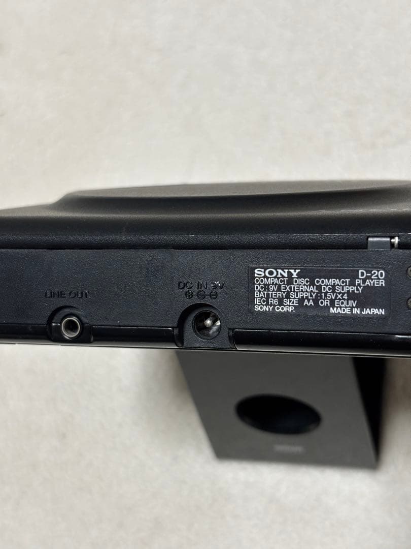 動作確認済　SONY Discman ポータブルCDプレーヤー D-20 日本製