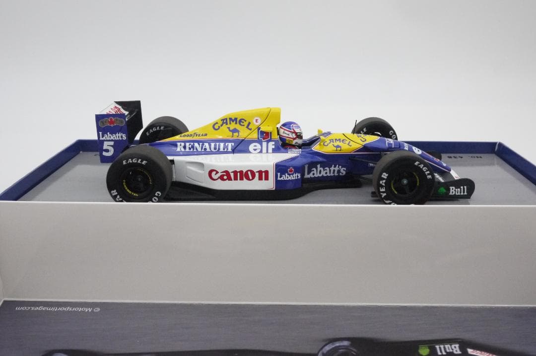 1/18 ウィリアムズ FW14B キャメル N.マンセル チャンピオン