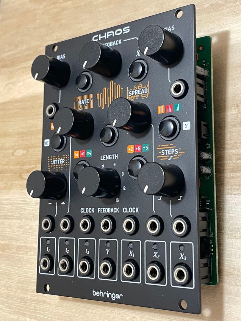 Behringer CHAOS ユーロラック Eurorack