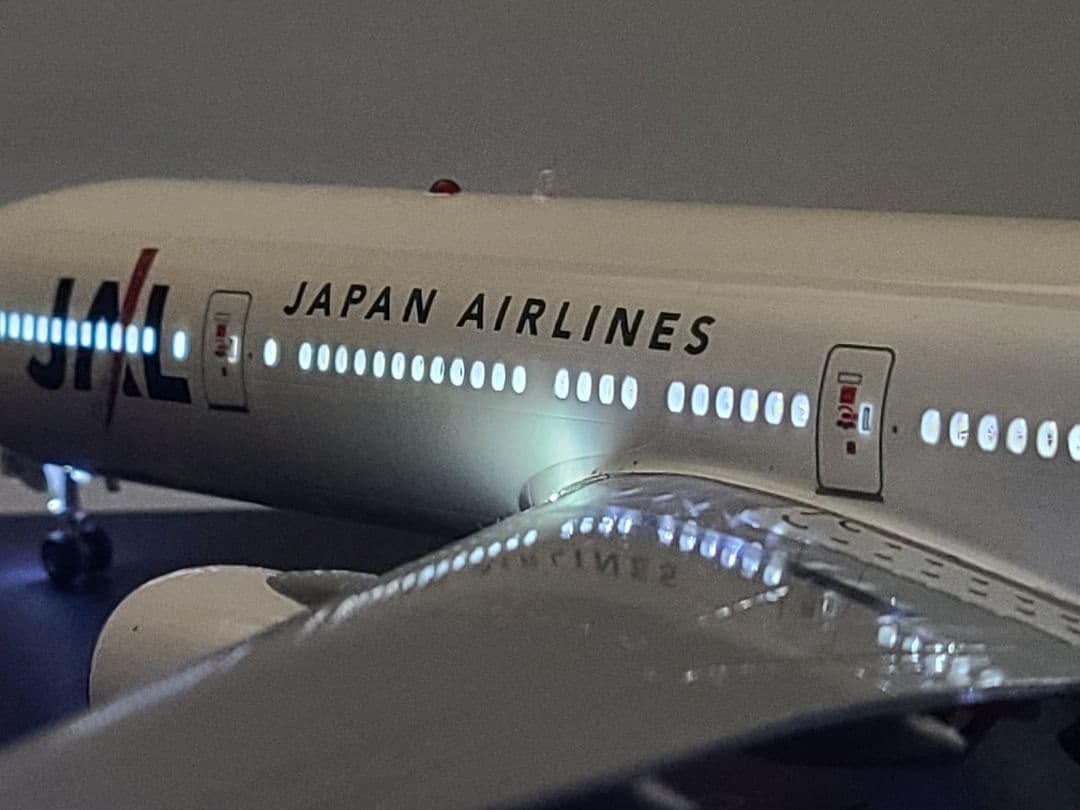 JAL BOEING 777-300 LED仕様完成品