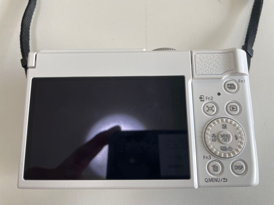 LUMIX DC-TZ99 ホワイト　Panasonic パナソニック