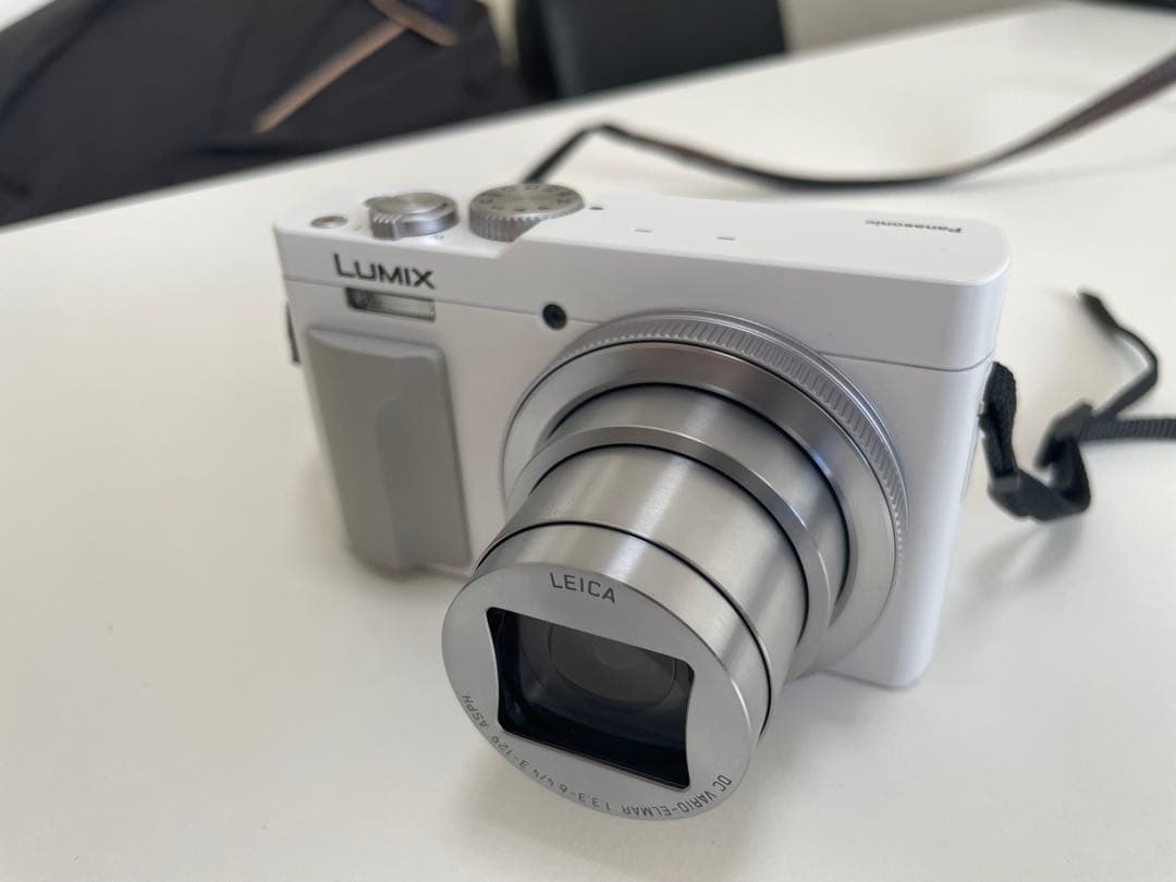 LUMIX DC-TZ99 ホワイト　Panasonic パナソニック