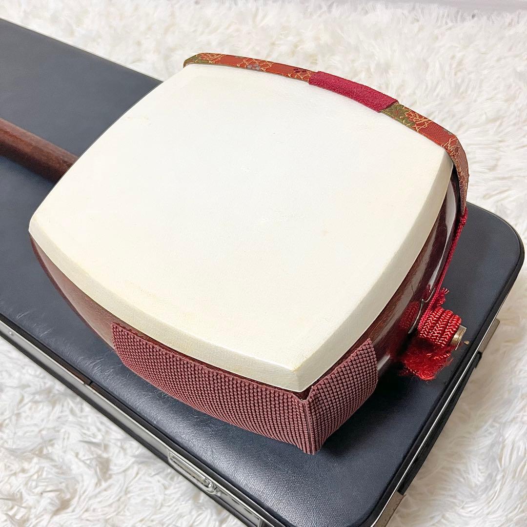 【美品】 紅木 中棹三味線 棹幅約2.5cm ハードケース付 音出し確認済み