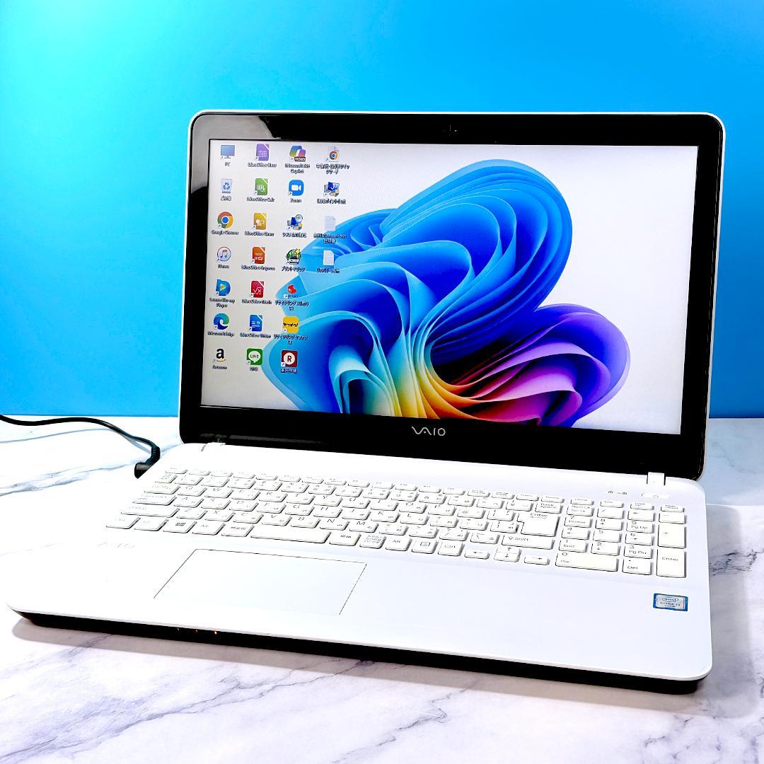 【限定価格】バイオ！カメラ・DVDマルチ・ホワイト ノートパソコン Win11