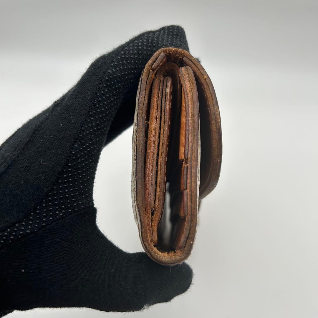 アルズニ　レザー　サイフ　カービング　ホワイト　パイソン　ALZUNI