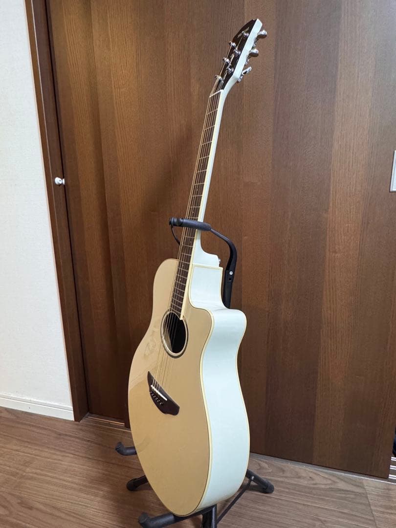 YAMAHA apx 600 VWビンテージホワイト エレアコ アコギ ケース付