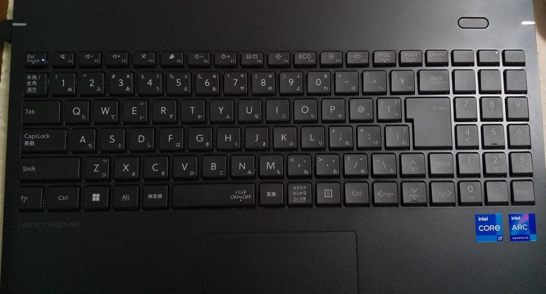 新品同様！NEC　LAVIE NEXTREME Infinity XF950