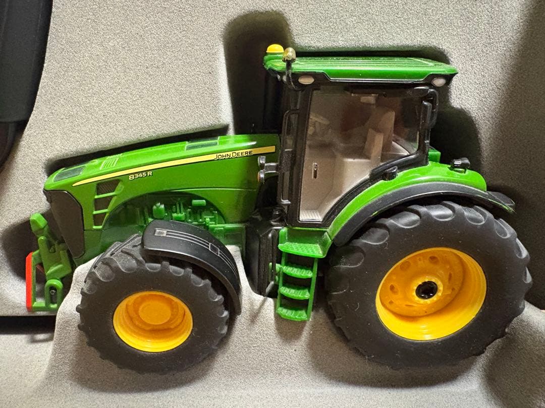 siku ジョンディア　ラジコン