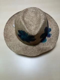 Exquisite J H457　ハンドペイントハット