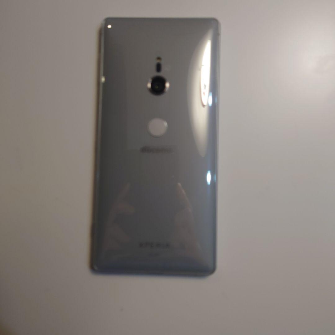 Xperia xz2 リキッドシルバー