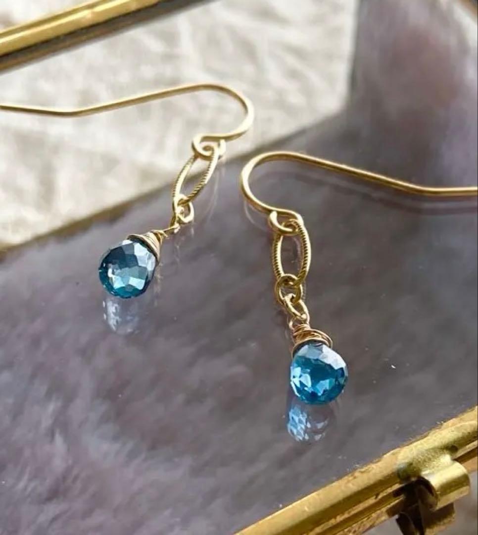 70.天然石 ピアス 14KGF 宝石質ロンドンブルートパーズ ブルーグリーン