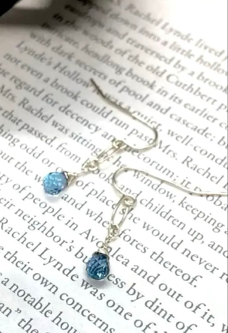 70.天然石 ピアス 14KGF 宝石質ロンドンブルートパーズ ブルーグリーン