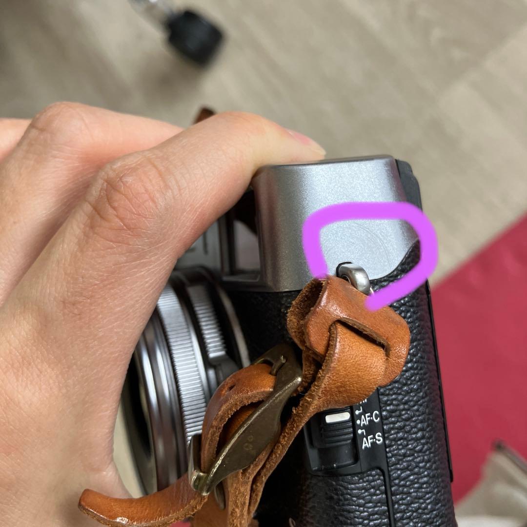 FUJIFILM X100S コンパクトデジタルカメラ　モノグラムストラップ付