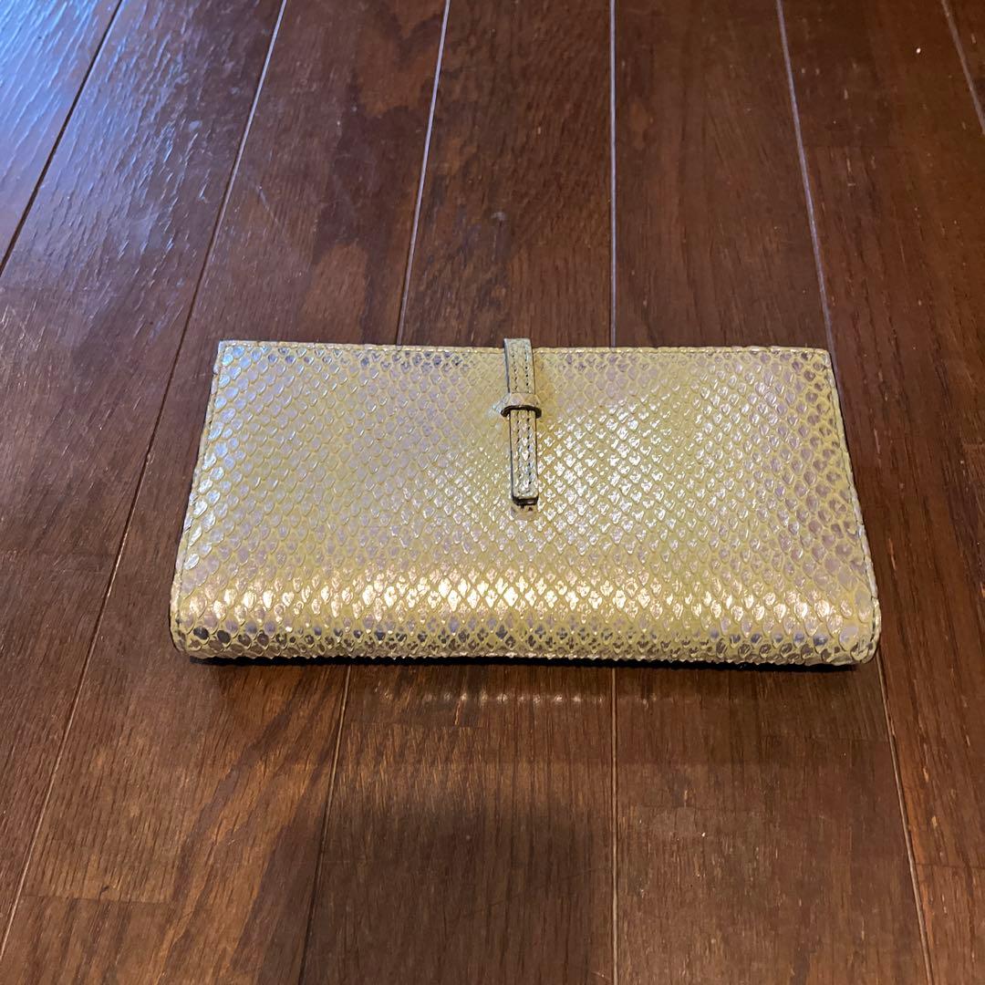 未使用　福岡牧子　長財布　蛇皮