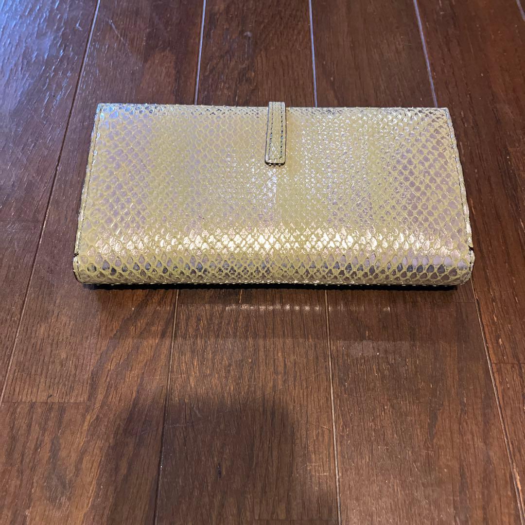 未使用　福岡牧子　長財布　蛇皮