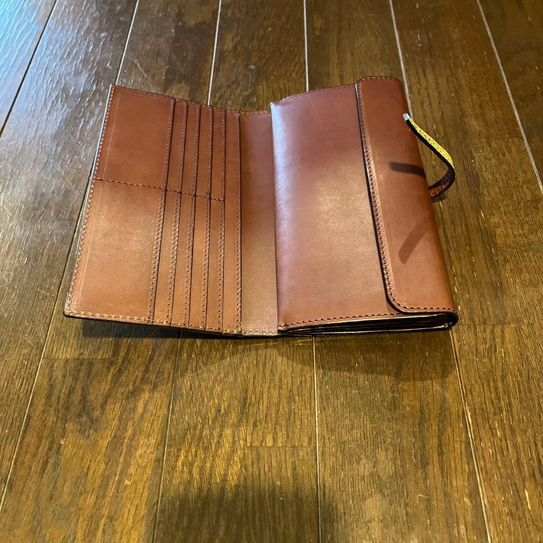 未使用　福岡牧子　長財布　蛇皮