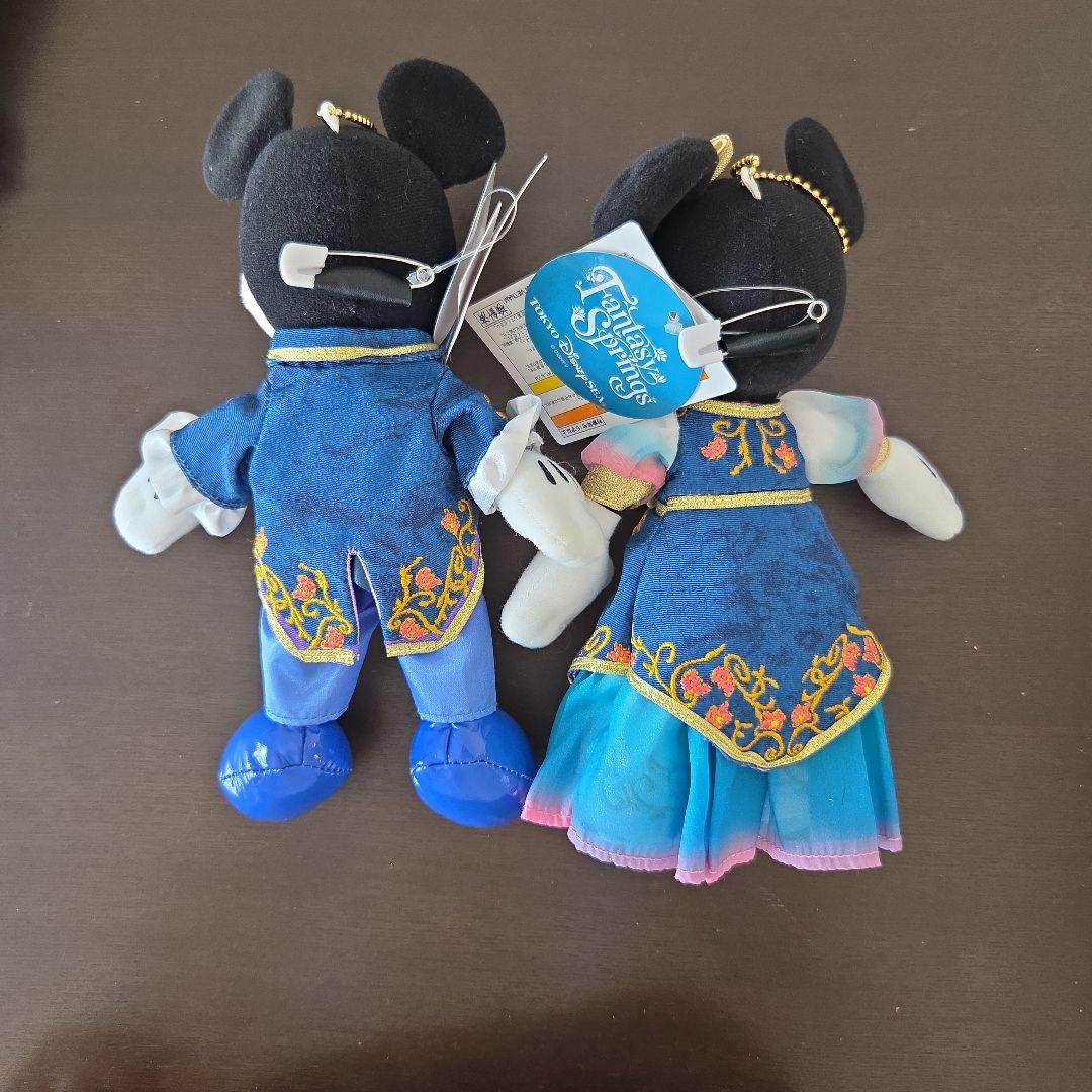 ファンタジースプリングス　ミッキーミニーぬいぐるみバッジ