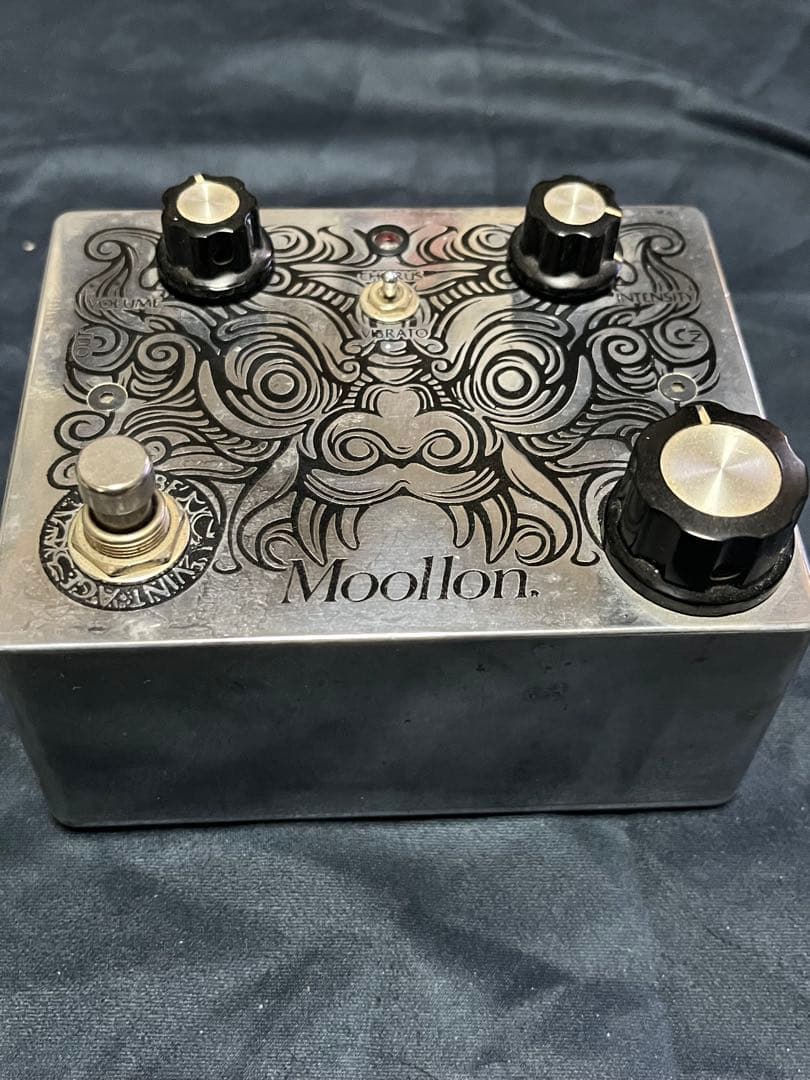 ギター Moollon / ReVibe