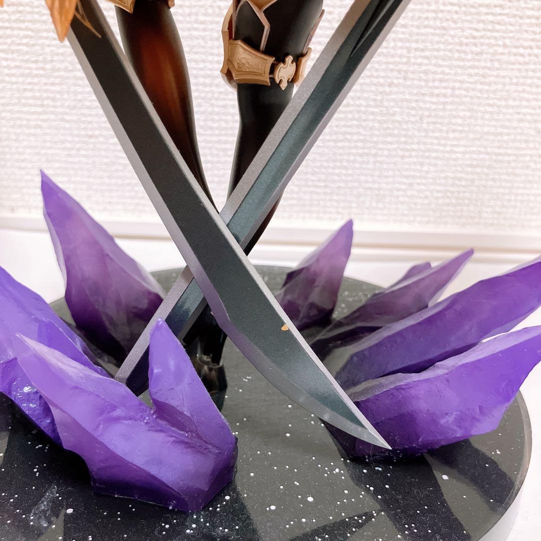 神撃のバハムート ダークエンジェル・オリヴィエ 1/8スケールフィギュア